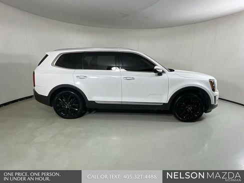 Used 2021 Kia Telluride SX w/ Towing Package FWD image 5