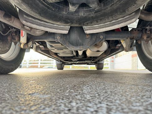 Used 2019 Chevrolet Silverado 1500 LT w/ All-Star Edition image 40