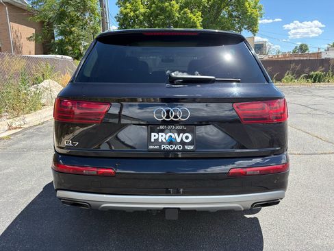 Used 2019 Audi Q7 3.0T Prestige AWD/4WD image 5