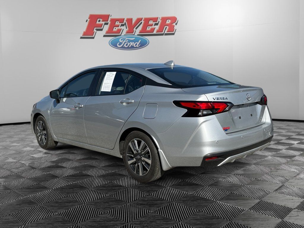 Used 2025 Nissan Versa SV w/ Trunk Package FWD image 3