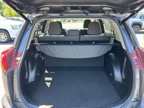 Used 2015 Toyota RAV4 XLE FWD image 10
