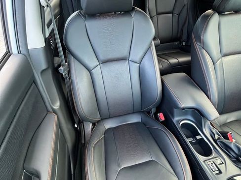 Used 2023 Subaru Crosstrek 2.5i Limited w/ Moonroof Package image 19