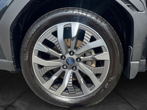 Certified 2025 Subaru Forester Touring AWD/4WD image 14