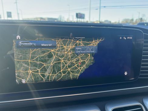 Certified 2024 Mercedes-Benz GLS 580 4MATIC image 24