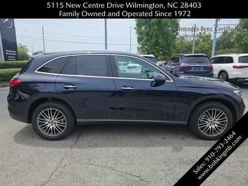 Certified 2023 Mercedes-Benz GLC 300 4MATIC w/ Exclusive Trim Package image 9
