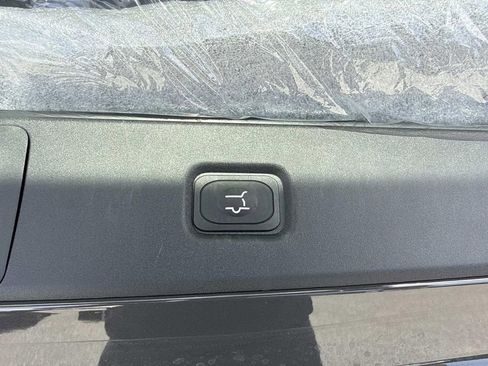 New 2026 Lincoln Navigator Black Label AWD/4WD image 12