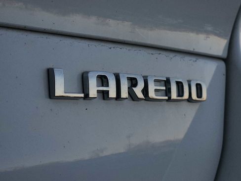 Used 2021 Jeep Grand Cherokee L Laredo w/ Luxury Tech Group I image 30