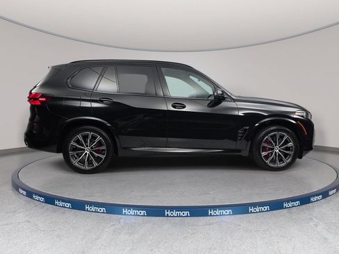 New 2026 BMW X5 xDrive40i w/ M Sport Package AWD/4WD image 4