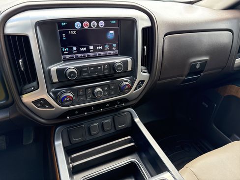 Used 2017 GMC Sierra 1500 SLT w/ SLT Premium Package AWD/4WD image 22