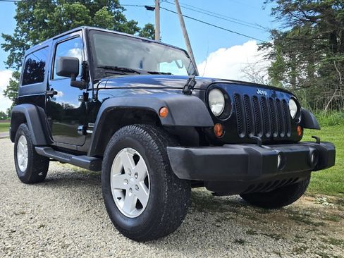 Used 2013 Jeep Wrangler Sport AWD/4WD image 11