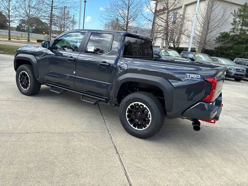 New 2026 Toyota Tacoma TRD Off-Road image 3