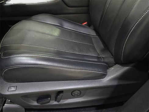 Used 2022 INFINITI QX60 Sensory w/ Cargo Package image 29