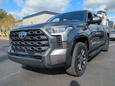 Used 2023 Toyota Tundra Platinum image 4