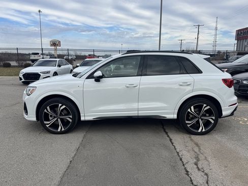 Certified 2023 Audi Q3 2.0T Premium Plus w/ Premium Plus Package image 2