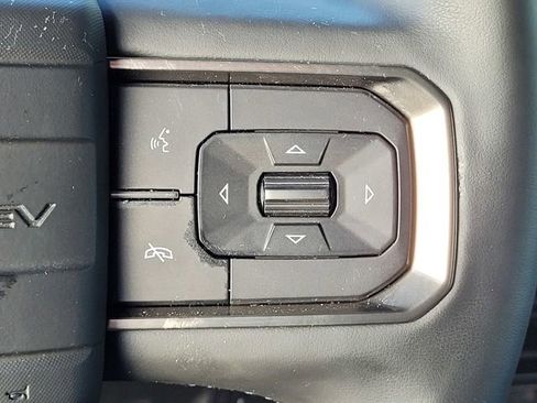 Used 2024 GMC Hummer EV 2X image 25