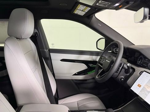 Certified 2026 Land Rover Range Rover Evoque S image 30