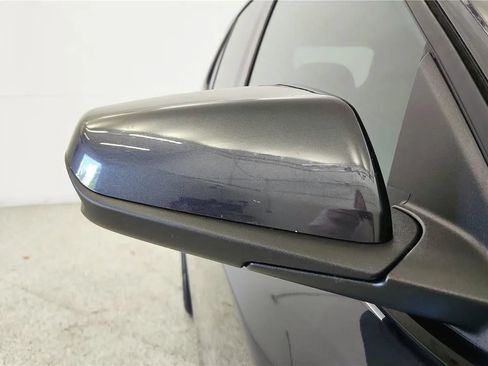 Used 2023 Chevrolet Equinox RS AWD/4WD image 35