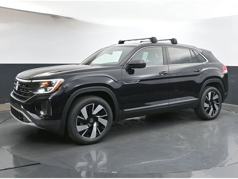 New 2026 Volkswagen Atlas Cross Sport SEL AWD/4WD image 3