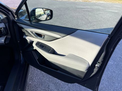 Used 2021 Subaru Legacy Premium image 10