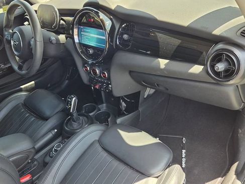Used 2024 MINI Cooper S w/ Signature Upholstery Package FWD image 13