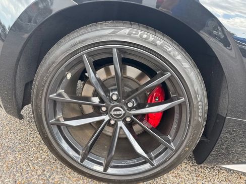 Used 2024 Nissan Z Performance w/ Floor Mat Package RWD image 10
