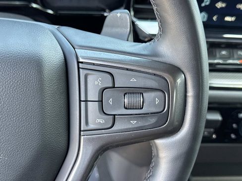 Used 2023 Chevrolet Silverado 1500 ZR2 w/ Technology Package AWD/4WD image 12