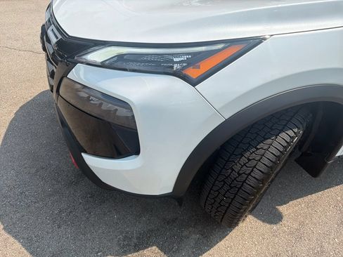Certified 2026 Nissan Rogue SV AWD/4WD image 45