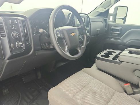 Used 2018 Chevrolet Silverado 3500 W/T w/ WT Fleet Convenience Package image 9