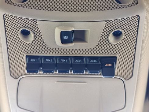 Used 2020 Ford F350 XLT w/ FX4 Off-Road Package image 18