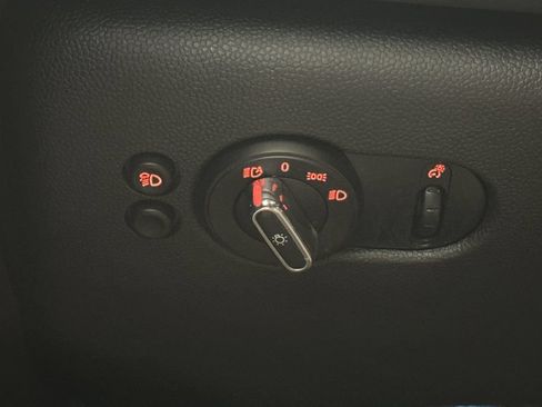 Certified 2023 MINI Cooper S FWD image 31
