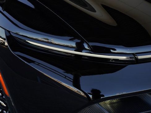 New 2025 Chevrolet Equinox EV LT image 12