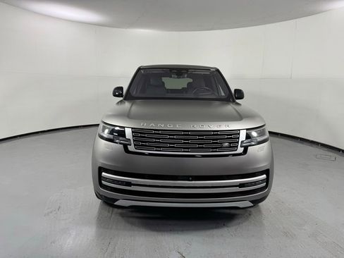 Used 2023 Land Rover Range Rover Autobiography AWD/4WD image 2