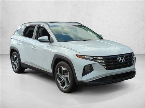 Used 2022 Hyundai Tucson SEL w/ Convenience Package image 3