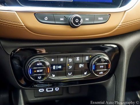 Used 2021 Buick Encore GX Essence image 15