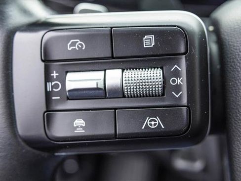 Used 2025 Hyundai Santa Fe SEL image 14