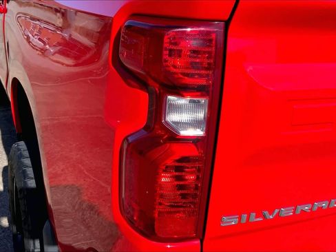 Used 2019 Chevrolet Silverado 1500 LT w/ All-Star Edition image 27