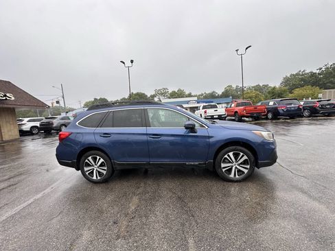 Used 2019 Subaru Outback 3.6R Limited image 8