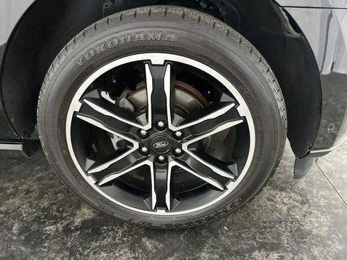 Used 2020 Ford Expedition Limited w/ Equipment Group 303A AWD/4WD image 4