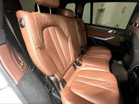 Used 2019 BMW X7 xDrive50i w/ Dynamic Handling Package image 35