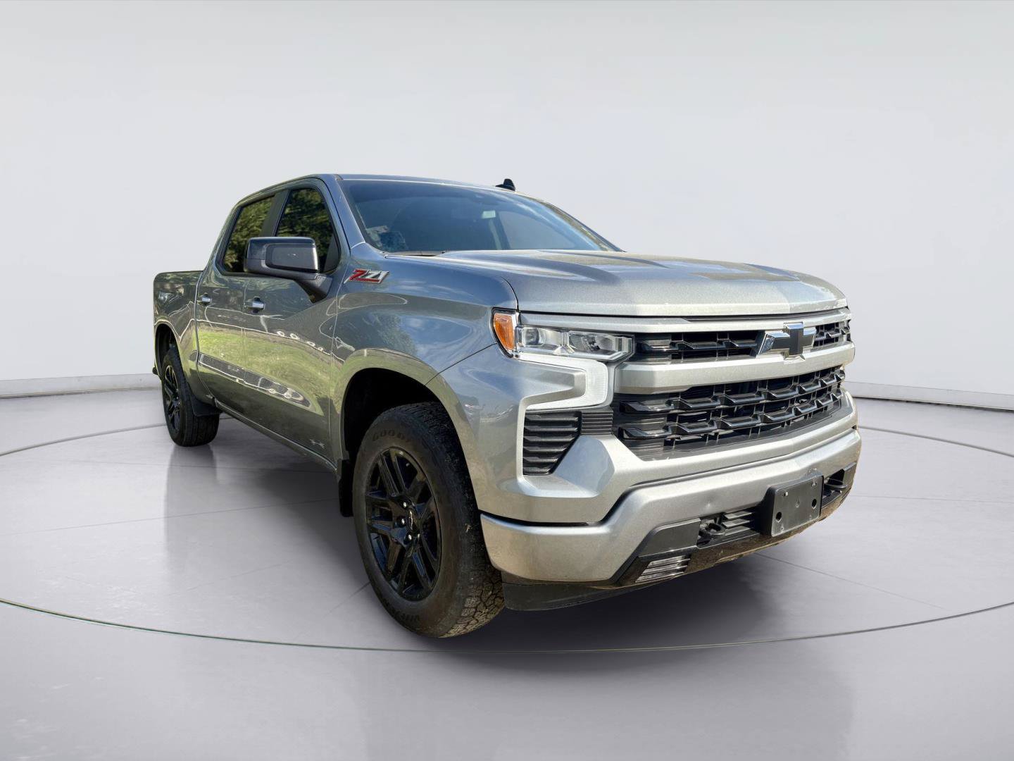 Used 2024 Chevrolet Silverado 1500 RST w/ Convenience Package II AWD/4WD image 1