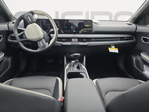 Certified 2025 Kia K4 GT-Line w/ GT-Line Premium Package FWD image 2