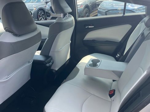 Used 2020 Toyota Prius Prime Limited w/ Carpet Mat Package FWD image 20