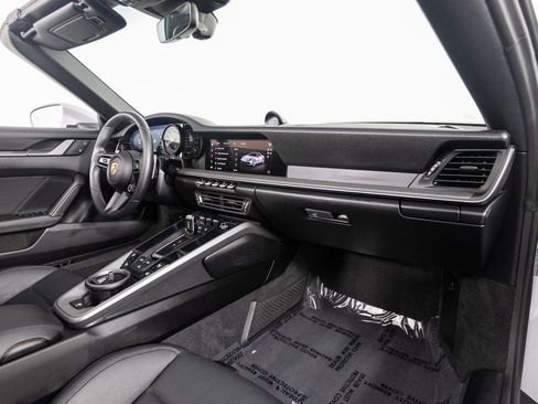 Certified 2024 Porsche 911 Carrera 4S image 32