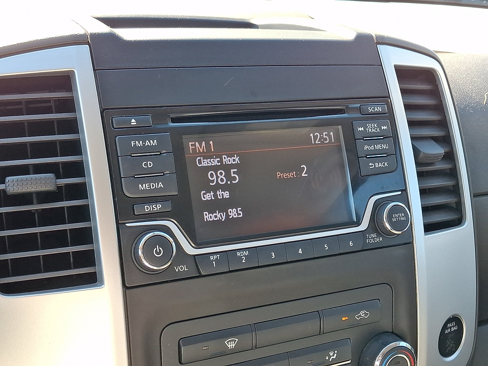 Used 2017 Nissan Frontier S RWD image 18