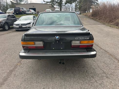 Used 1987 BMW 535i Sedan RWD image 2