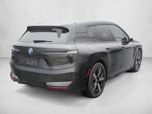 Used 2025 BMW iX M60 image 5