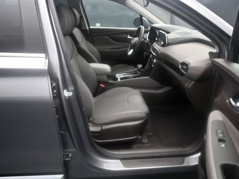 Used 2020 Hyundai Santa Fe SE AWD/4WD image 9