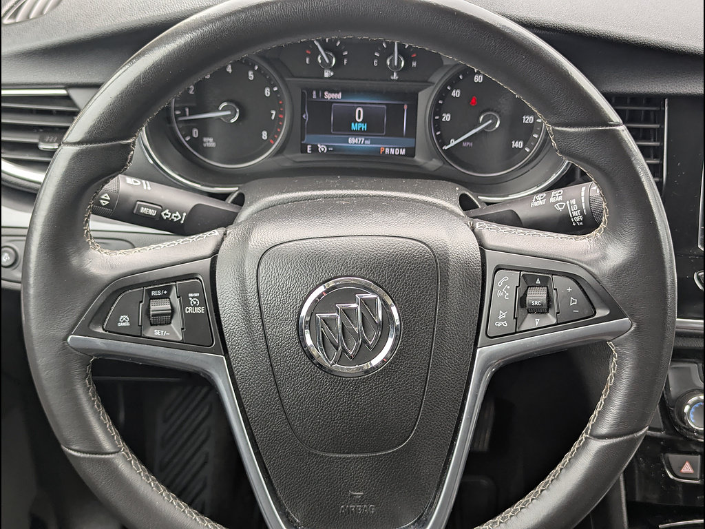 Used 2022 Buick Encore Preferred AWD/4WD image 24