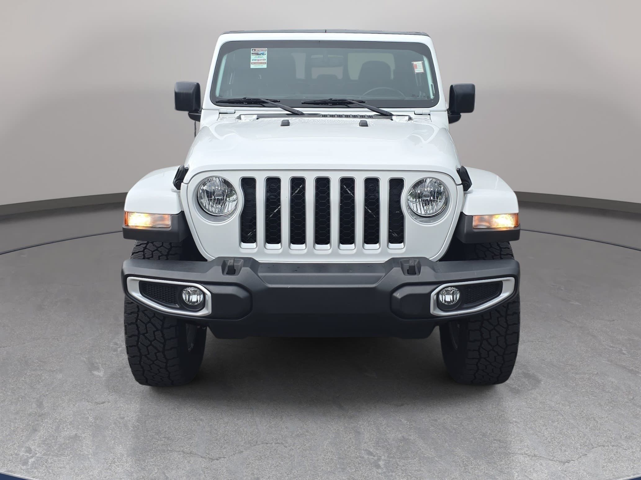Used 2022 Jeep Gladiator Overland w/ Popular Equipment Package AWD/4WD image 2