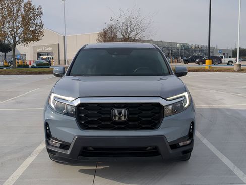 Used 2023 Honda Passport EX-L image 9